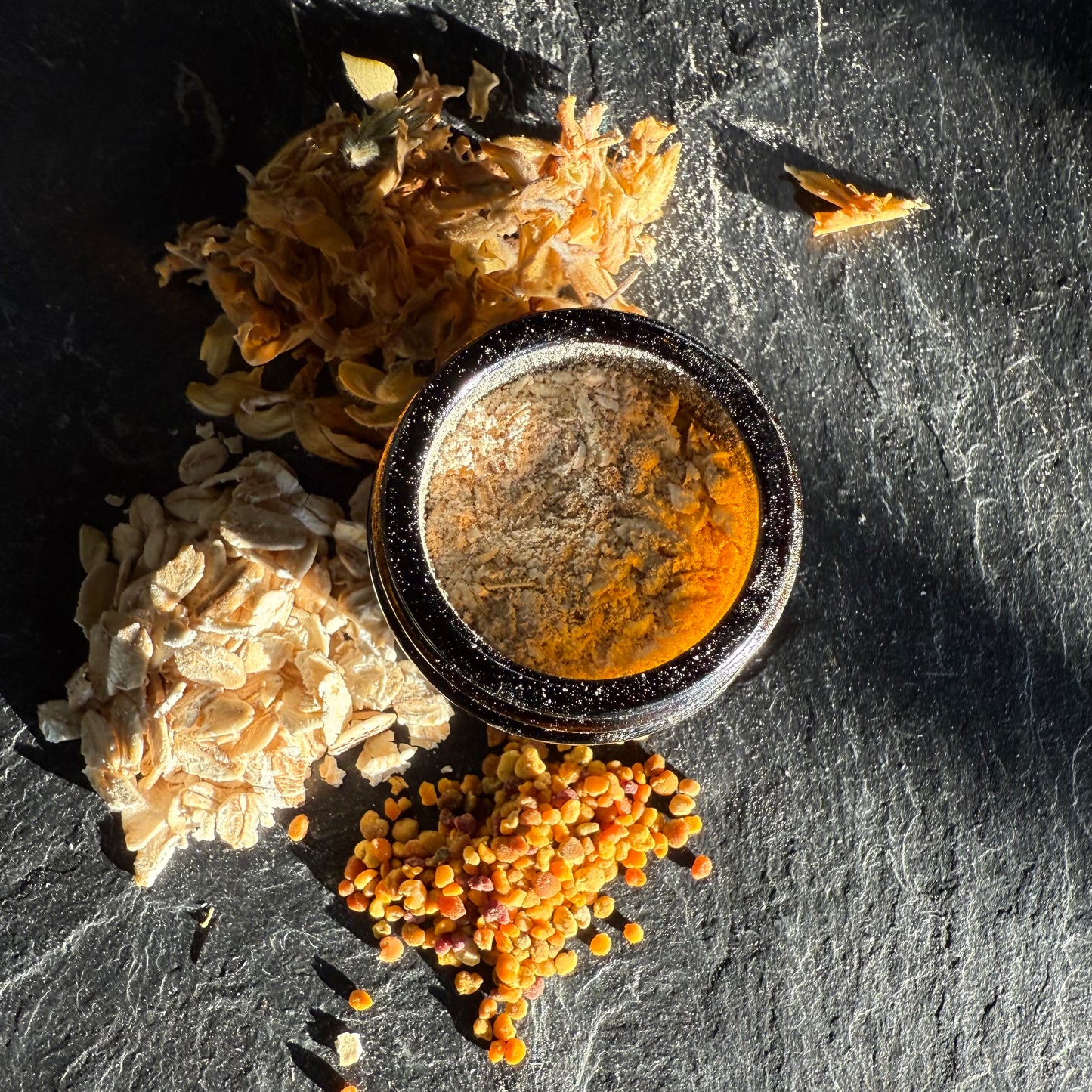 Gorse, Oat and Bee Pollen Scrub