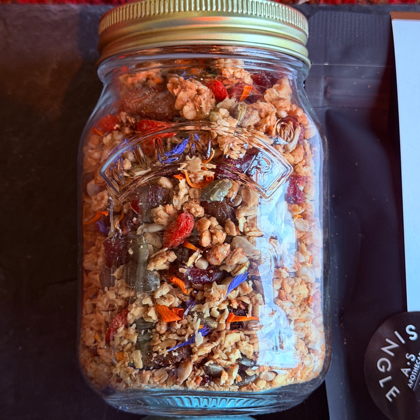 Breakfast Hamper Oatmeal and Chocolate colour