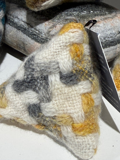 Pyramidal Scented Bags