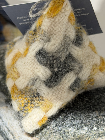 Pyramidal Scented Bags