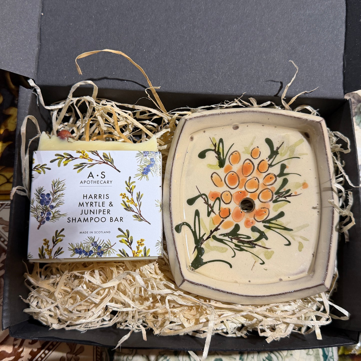 Sea Buckthorn Dish and Myrtle &amp; Juniper Shampoo and Body Bar